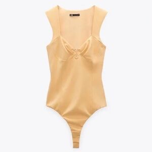 NWT ZARA Pastel Yellow Metal Piece Bodysuit SIZE XS